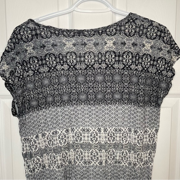 Lucky Brand cute black and white boho patterned short sleeve tshirt size Large - Picture 4 of 6